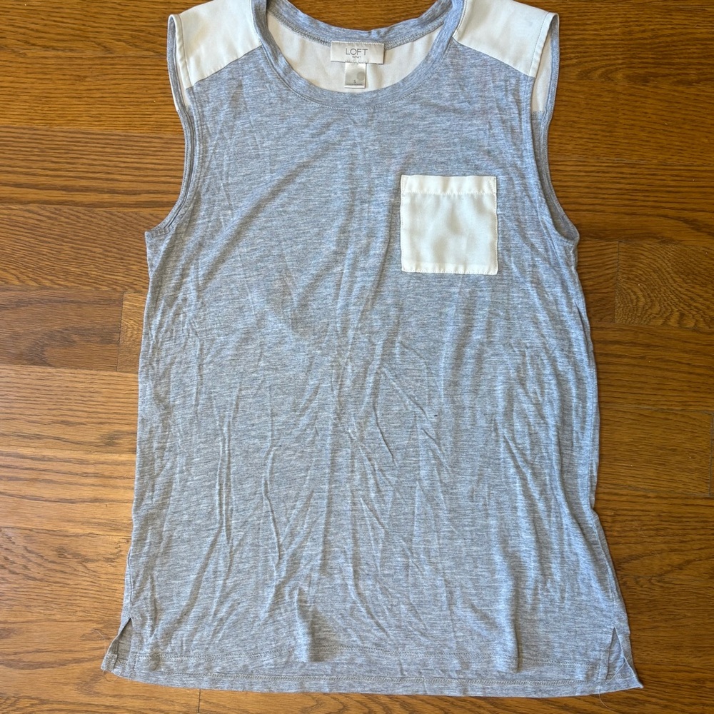 LOFT Heather Gray Sleeveless Blouse